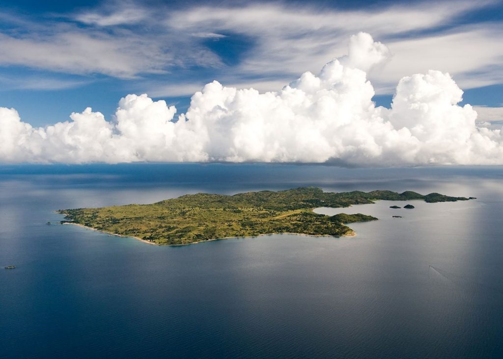 262989-likoma-island-lake-malawi