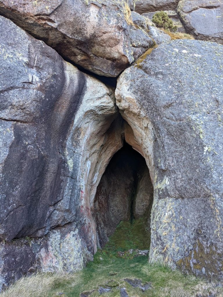 Mulanje Mountain Caves (Large)