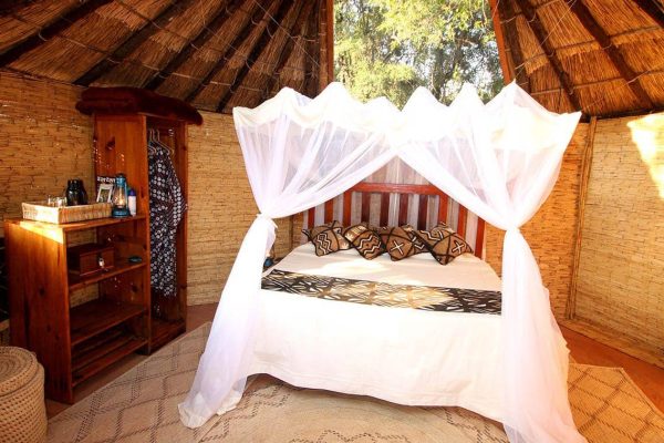 zambia-safari-mwamba-camp Mwamba Camp